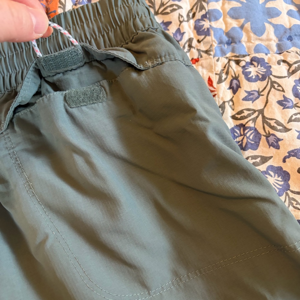 Columbia shorts size medium - Picture 10 of 13